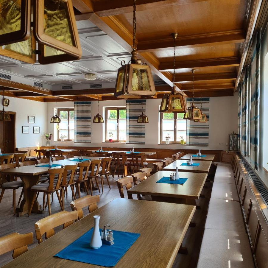Gasthaus Schoellmann Feuchtwangen Exterior foto